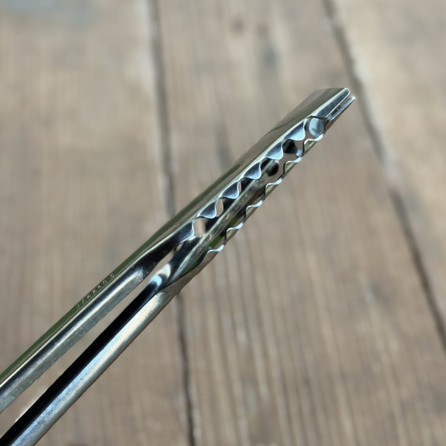 Precision-grip Ergonomic Grilling Tongs